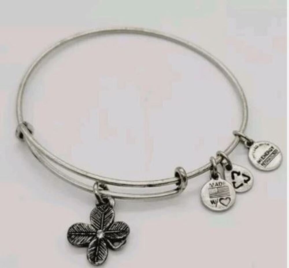 Alex and Ani Four Leaf Clover Bangle Bracelet Silver Tone Charm Expandable